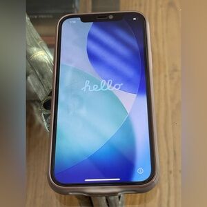 IPhone 12 128gb great condition comes with awesome accessories